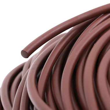 Cordon en caoutchouc solide